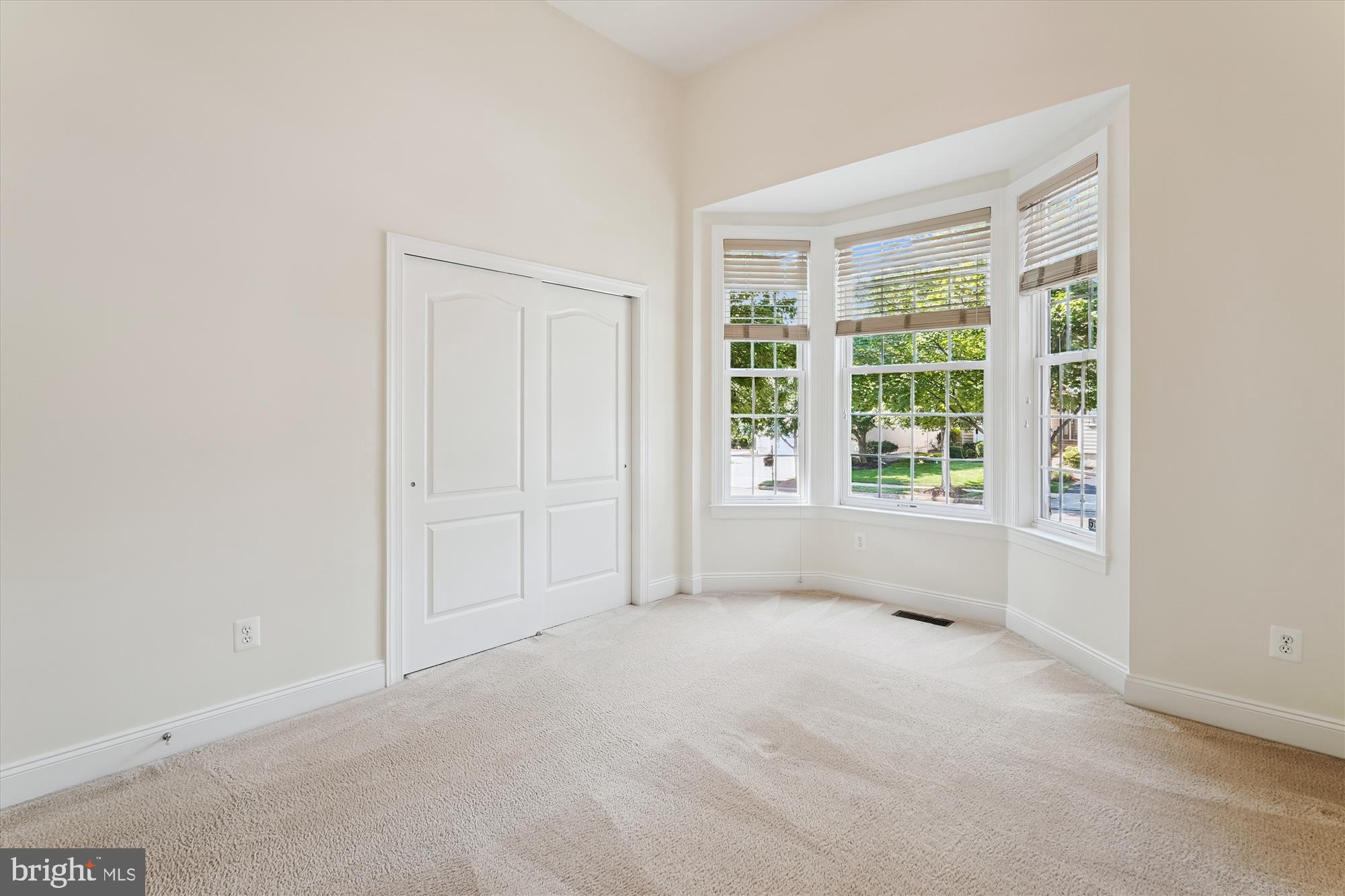 REGENCY AT DOMINION VALLEY - Residential