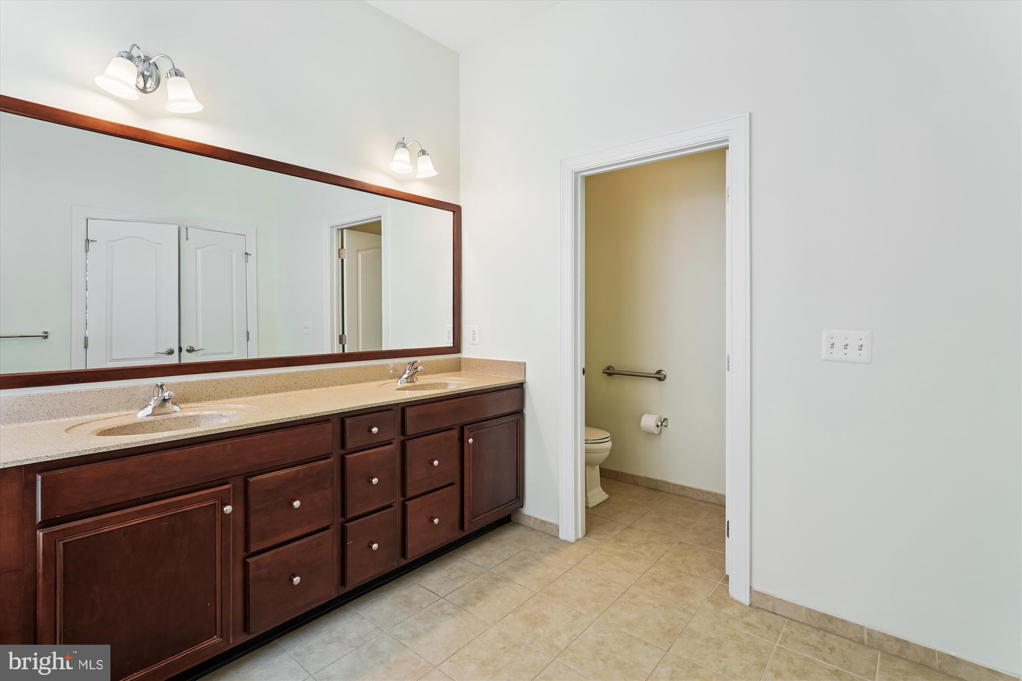 REGENCY AT DOMINION VALLEY - Residential