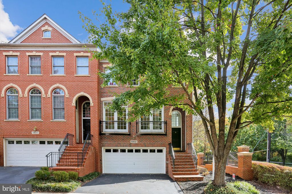 Photo of 10542 Tuckerman Heights Circle, ROCKVILLE, MD 20852 (MLS # MDMC2204298)