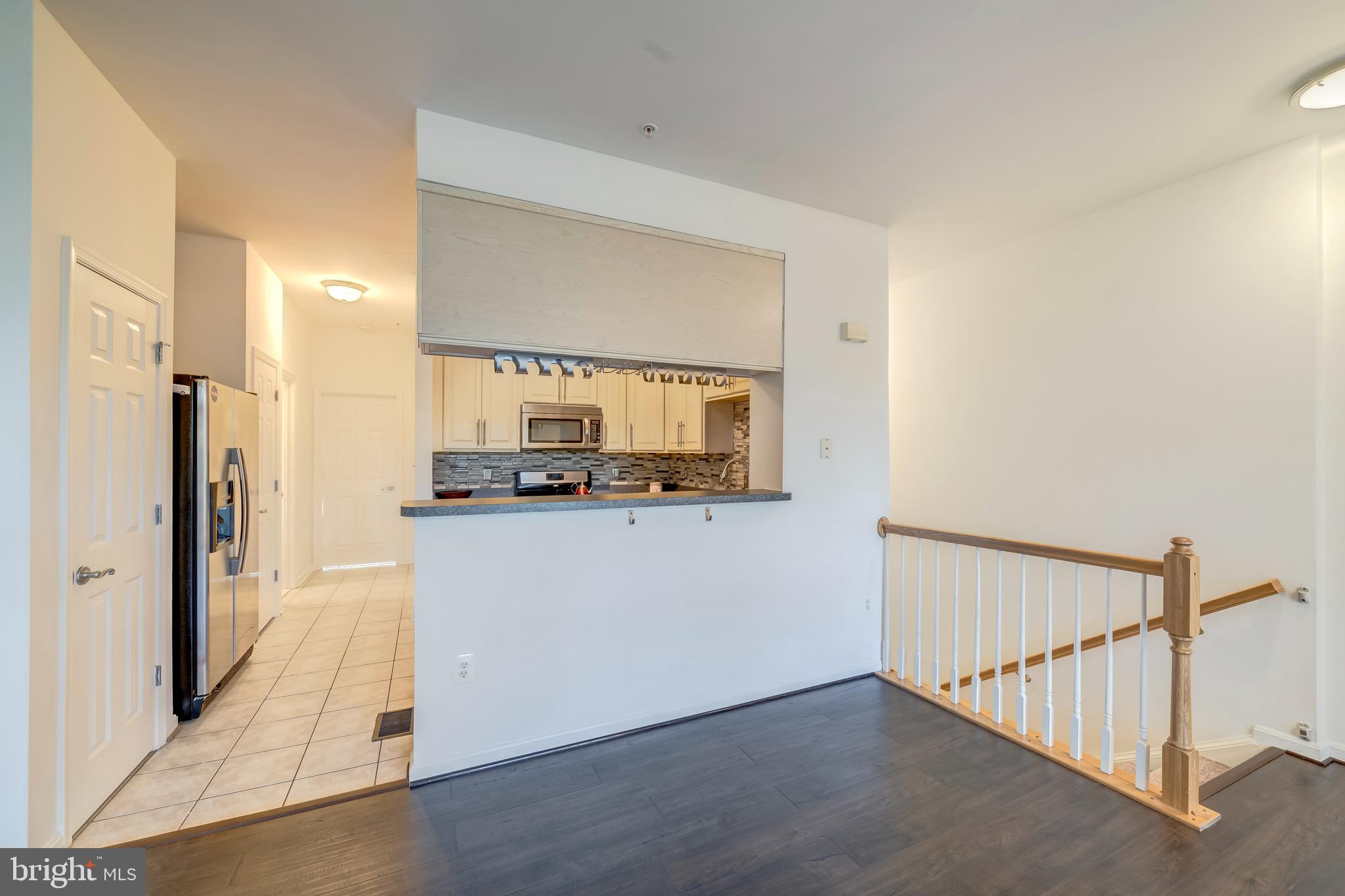 THE COMMONS ON WILLIAM SQUARE - Residential