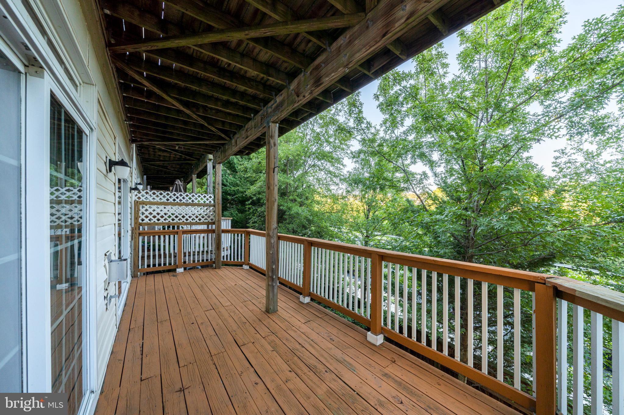 THE COMMONS ON WILLIAM SQUARE - Residential