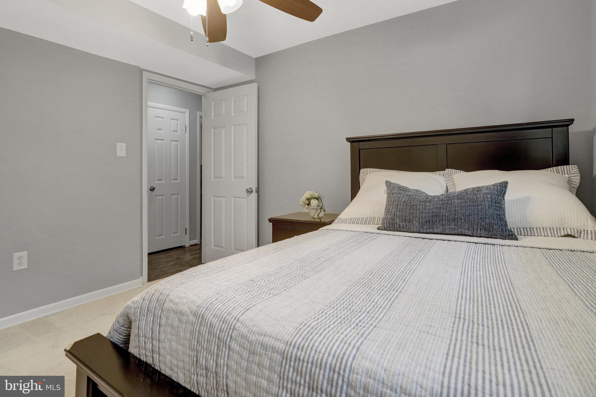 HAYFIELD FARM - Residential