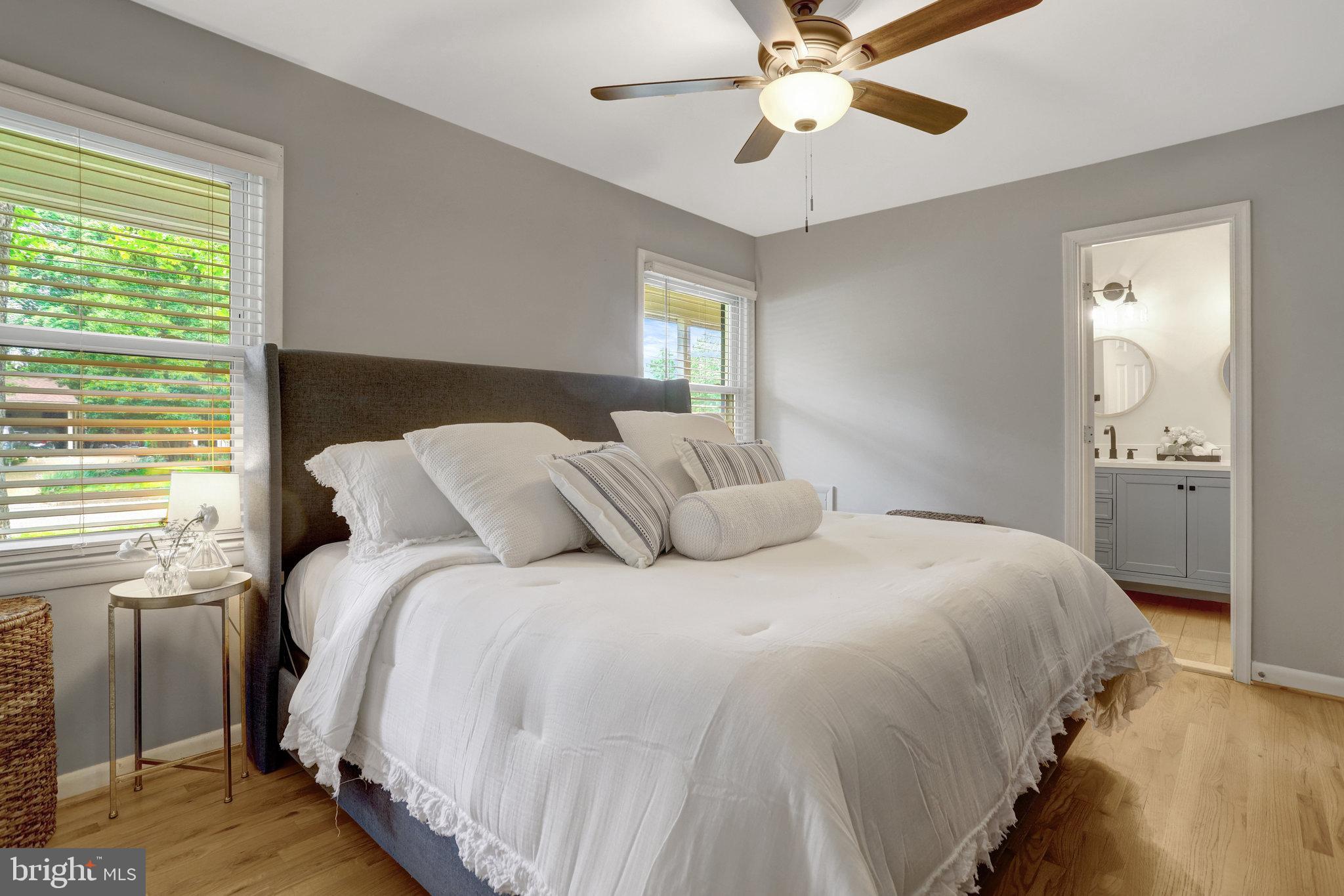 HAYFIELD FARM - Residential