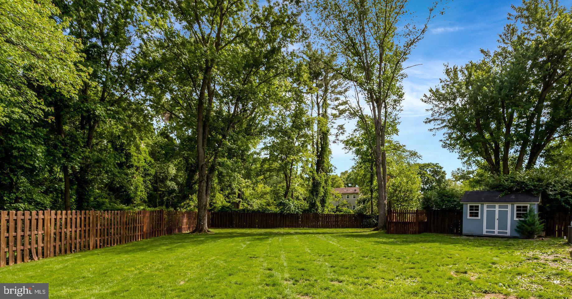 HAYFIELD FARM - Residential