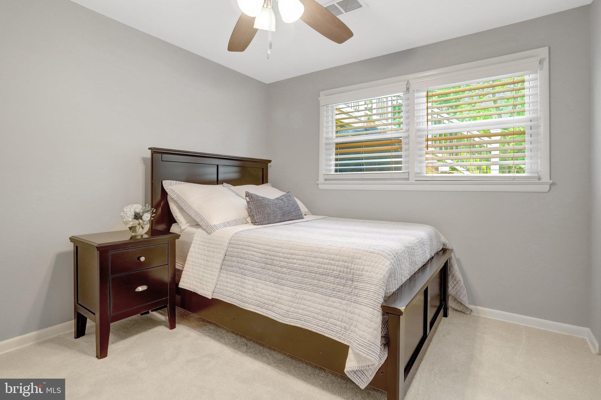 HAYFIELD FARM - Residential