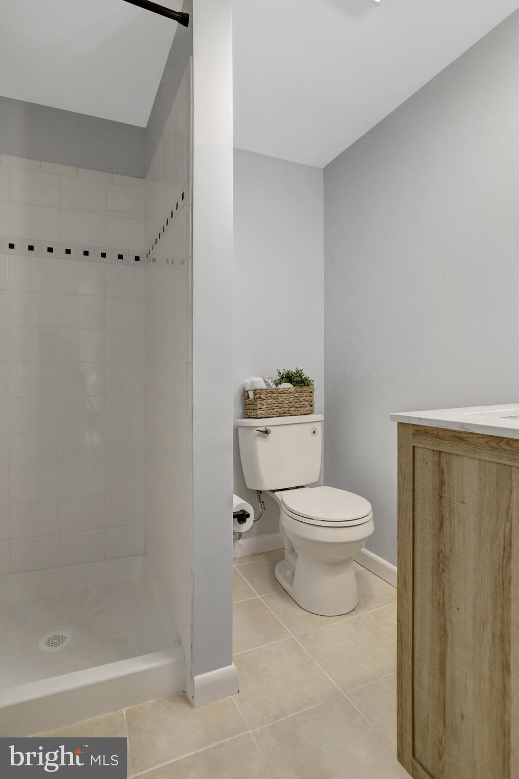 HAYFIELD FARM - Residential