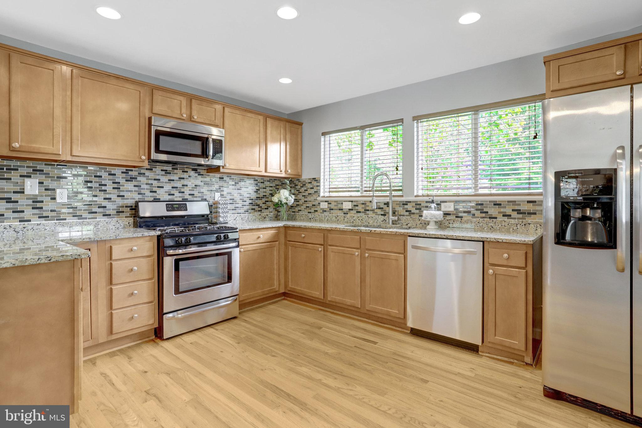 HAYFIELD FARM - Residential