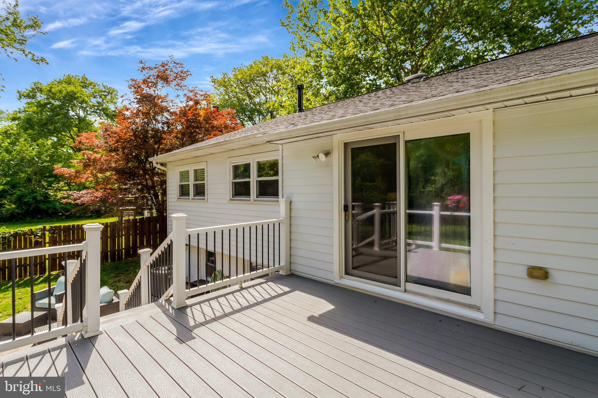 HAYFIELD FARM - Residential