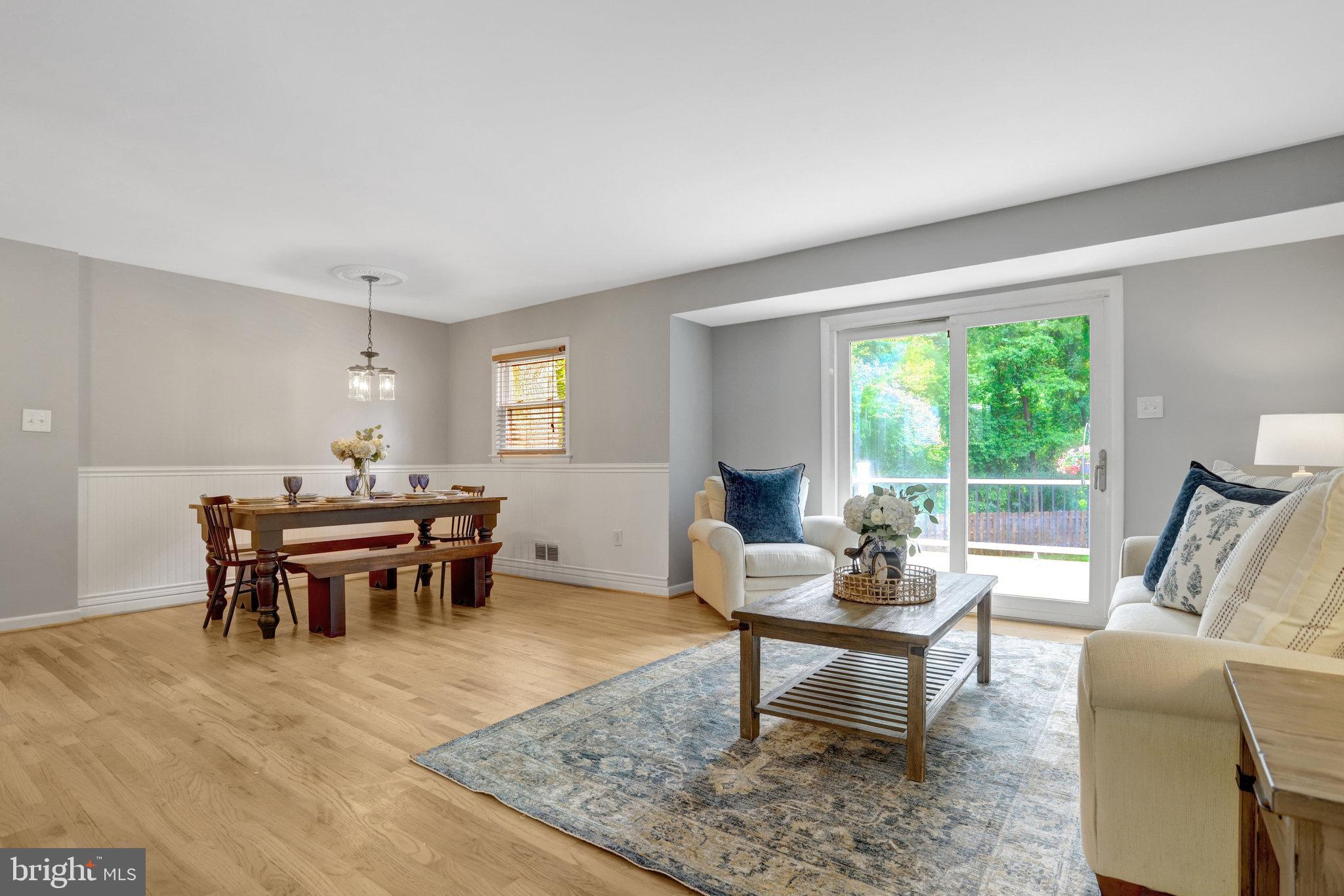 HAYFIELD FARM - Residential