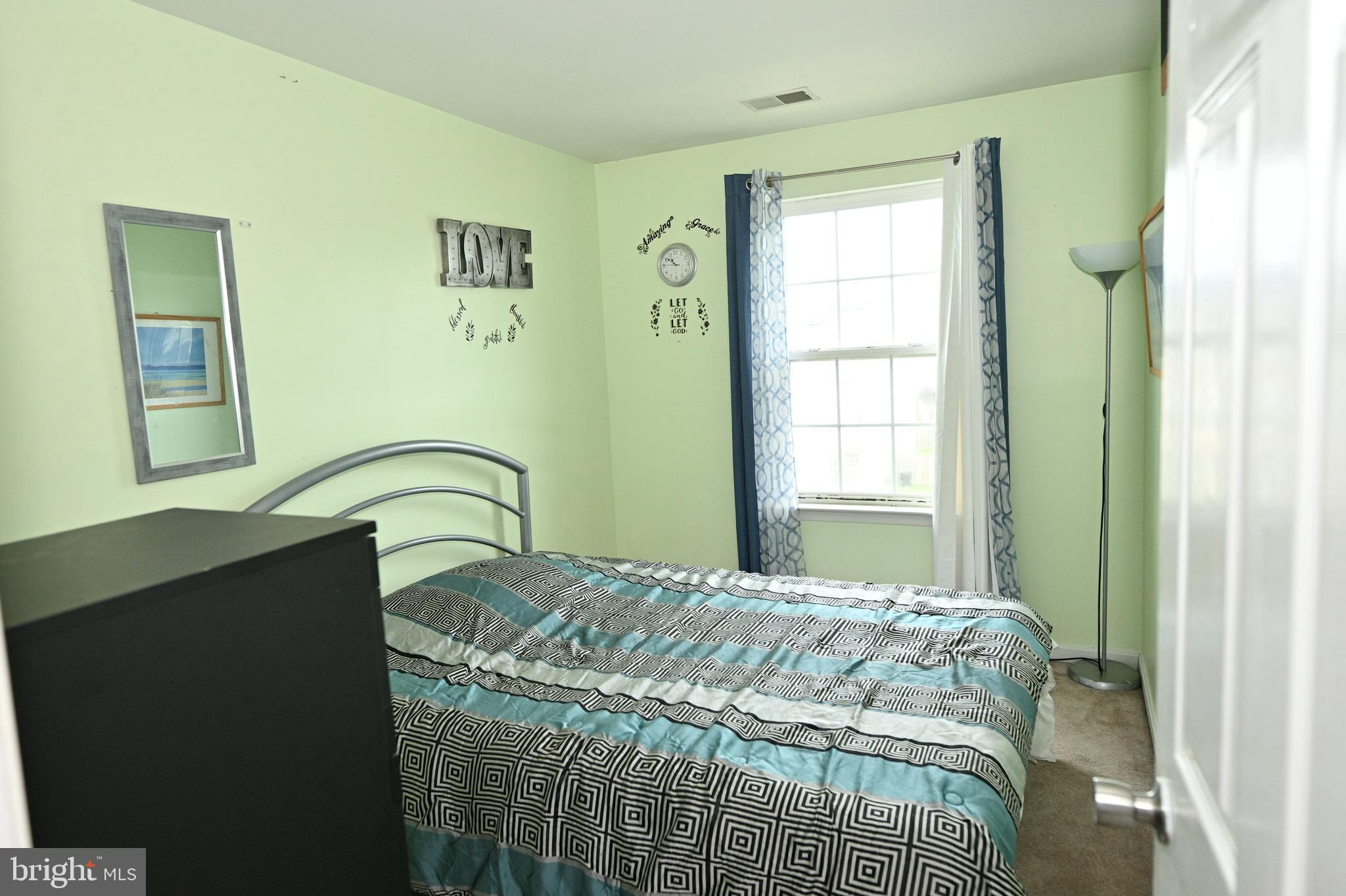 CARROLLWOOD MANOR - Residential