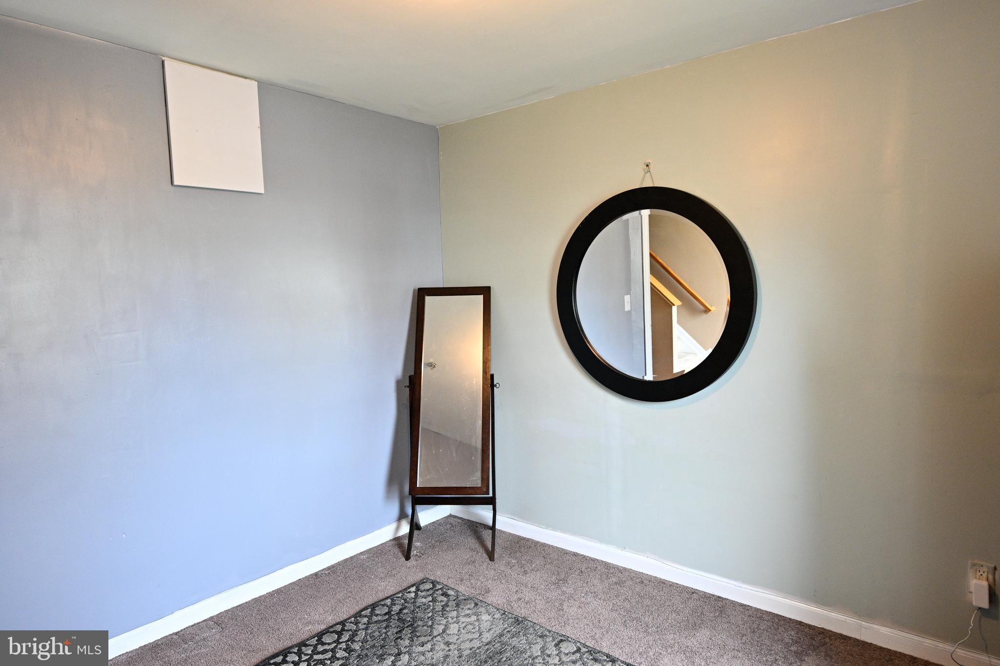 CARROLLWOOD MANOR - Residential