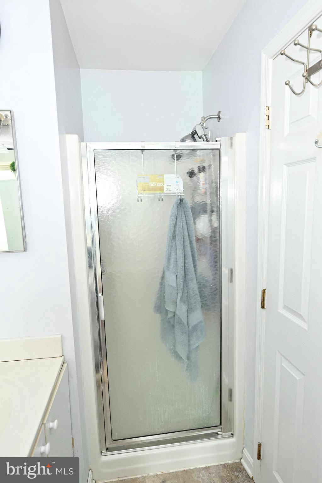 CARROLLWOOD MANOR - Residential