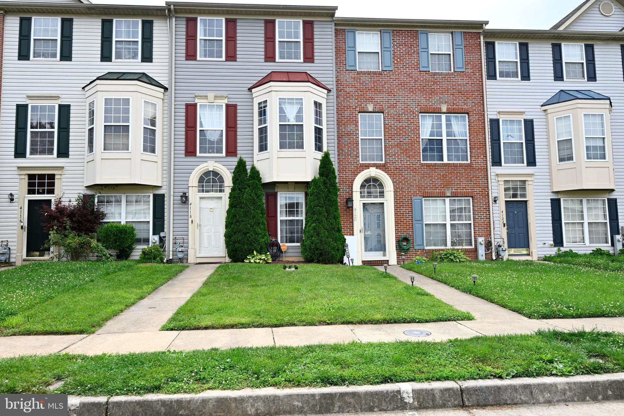 CARROLLWOOD MANOR - Residential