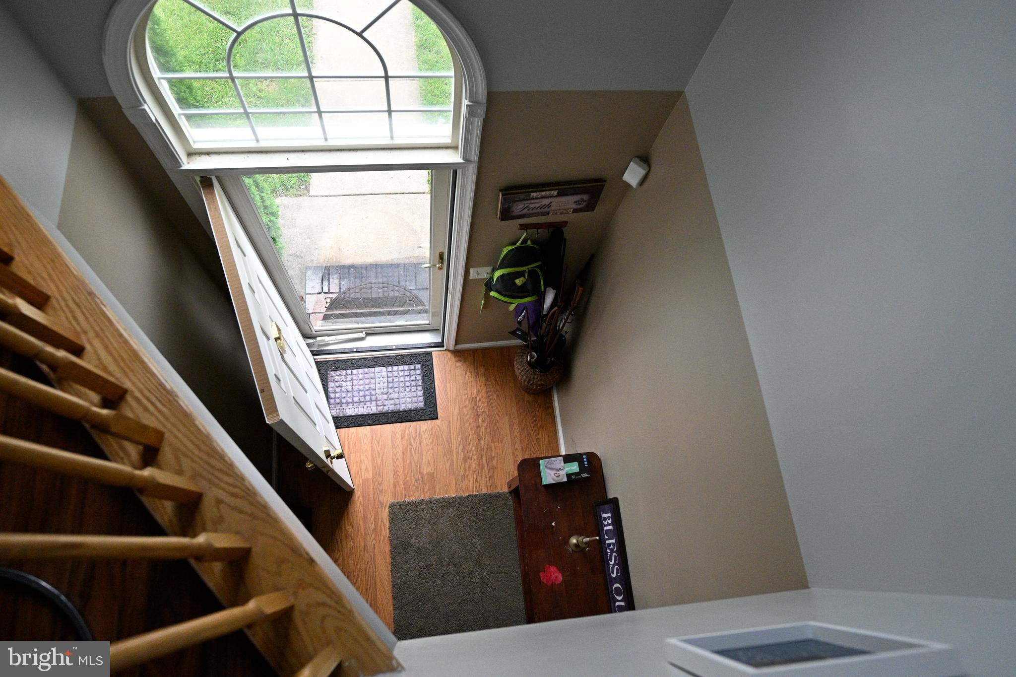 CARROLLWOOD MANOR - Residential