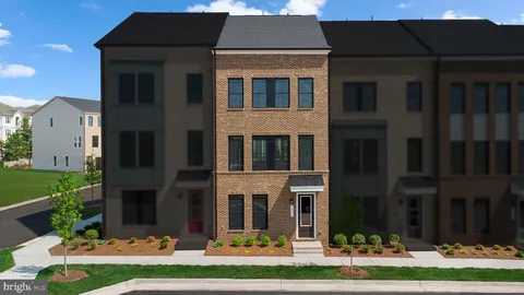 13930 Aviation Place, Herndon, VA MLS: VAFX2239548