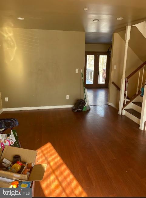 KINGS POINT - Residential