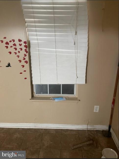 KINGS POINT - Residential