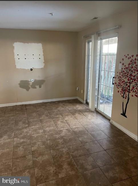 KINGS POINT - Residential