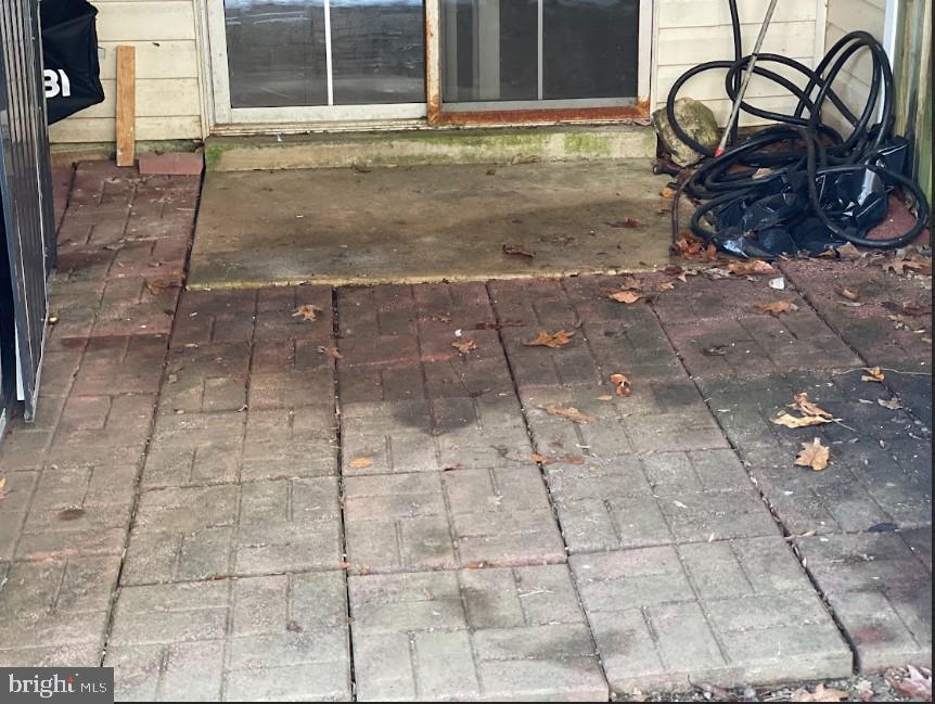 KINGS POINT - Residential