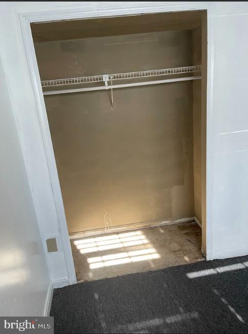 KINGS POINT - Residential