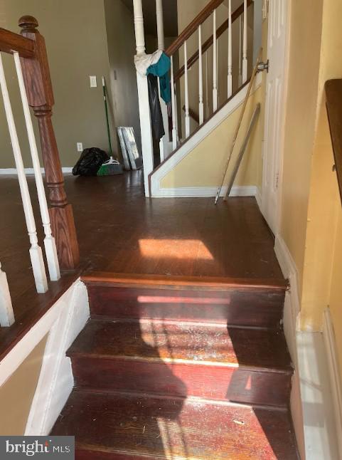 KINGS POINT - Residential