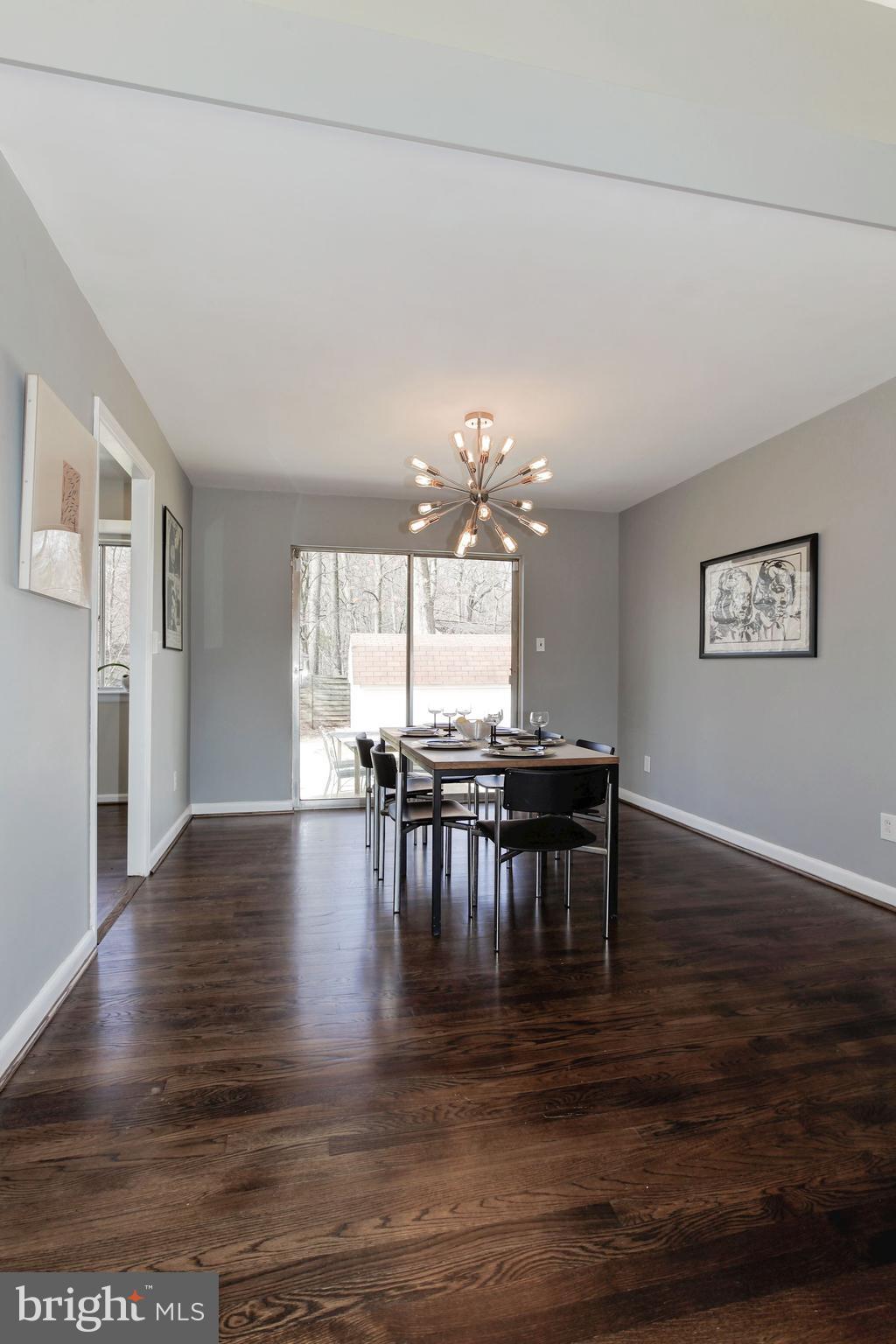 COUNTRY CLUB FOREST - Residential