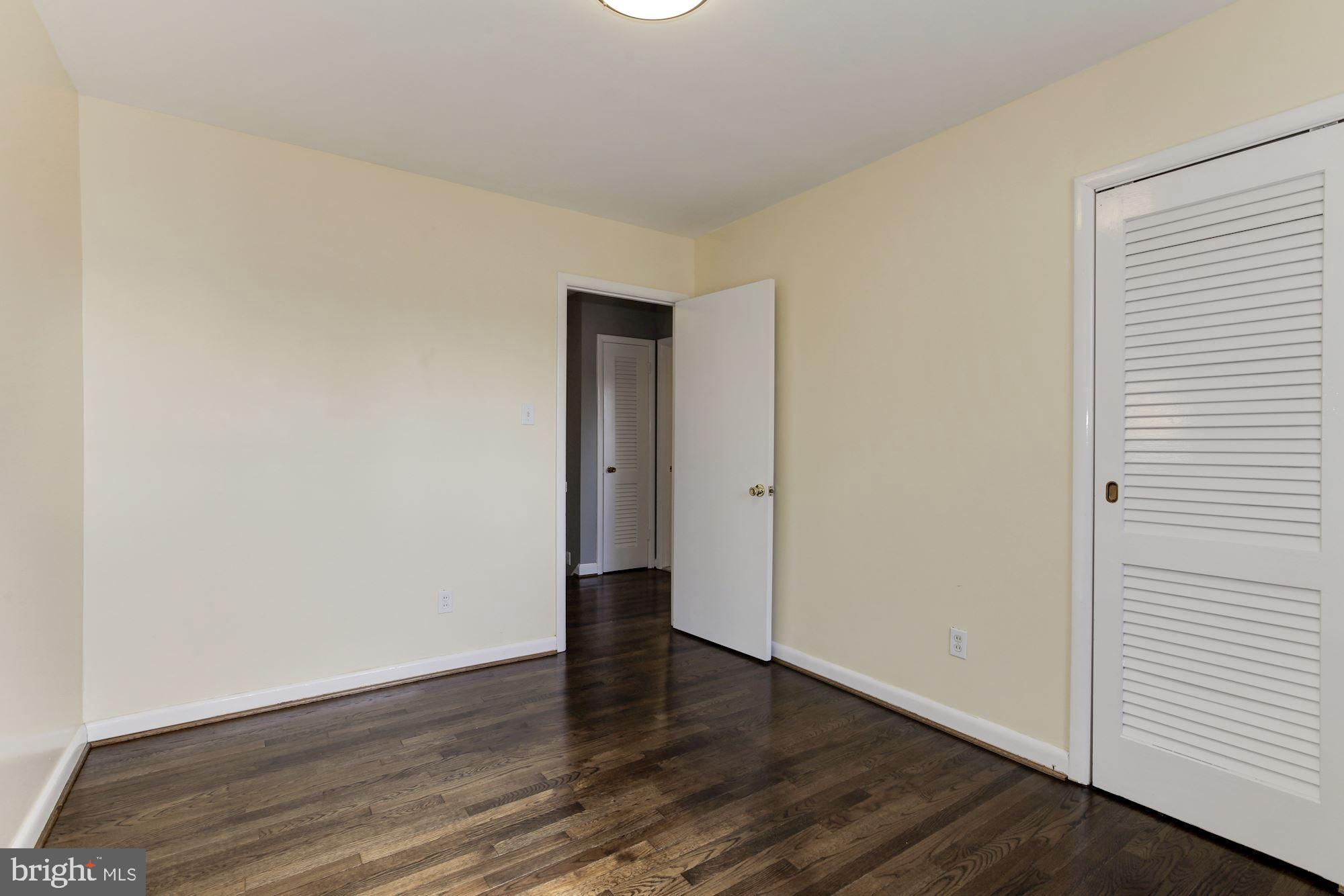 COUNTRY CLUB FOREST - Residential