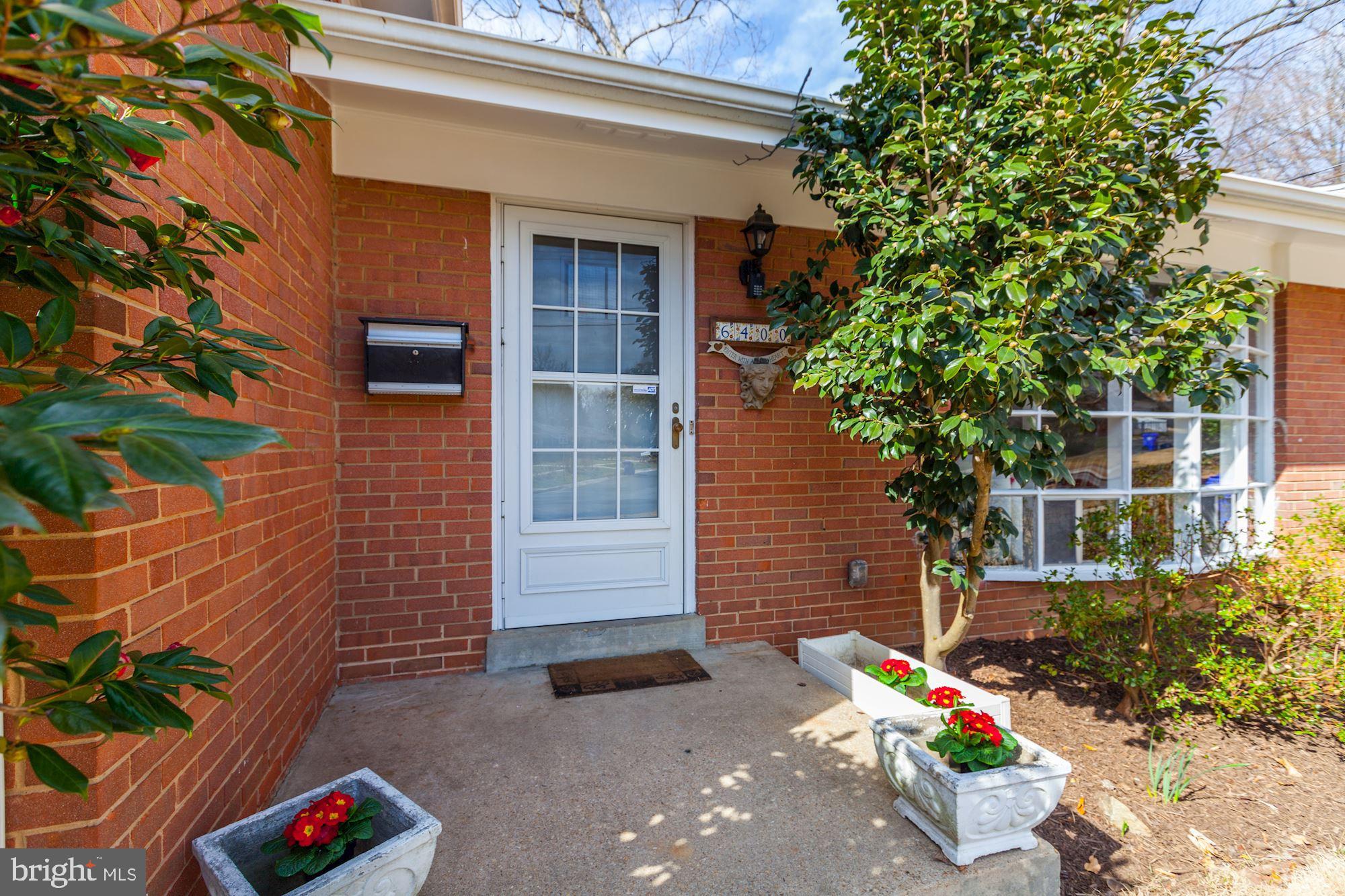 COUNTRY CLUB FOREST - Residential