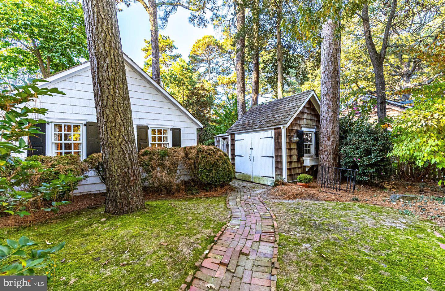 NORTH REHOBOTH - Residential