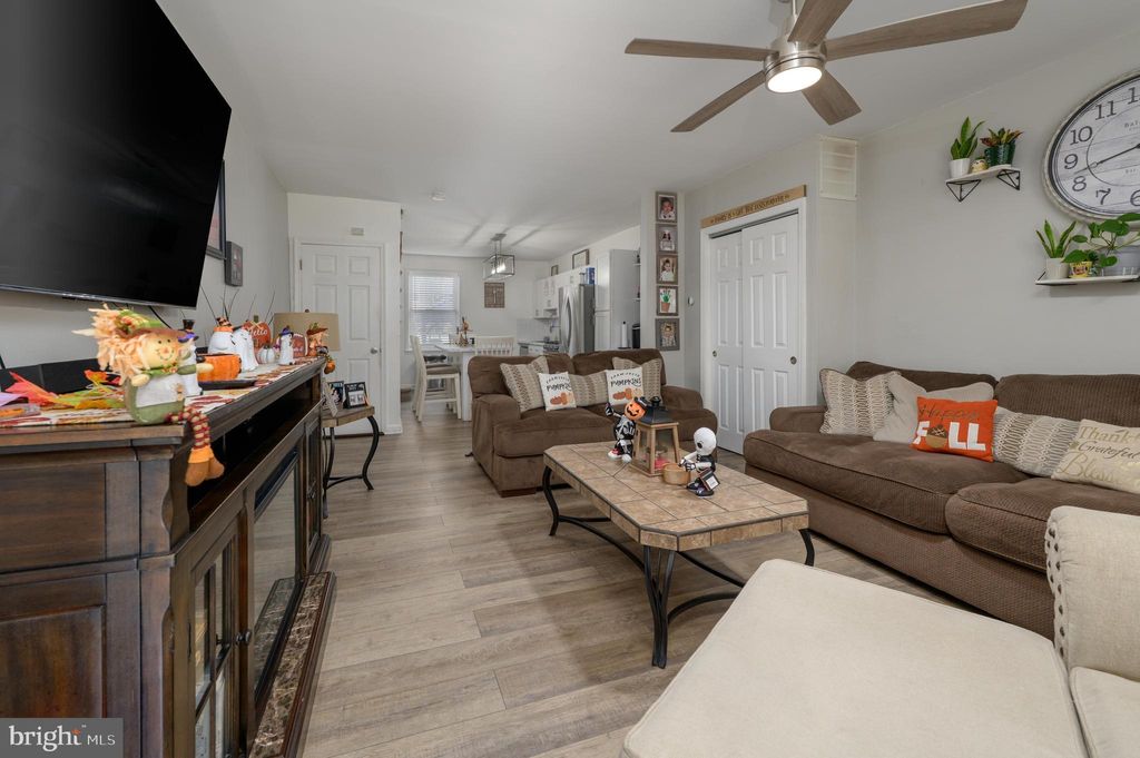 Photo of 103 Middlesex Street, GLOUCESTER CITY, NJ 08030 (MLS # NJCD2103696)