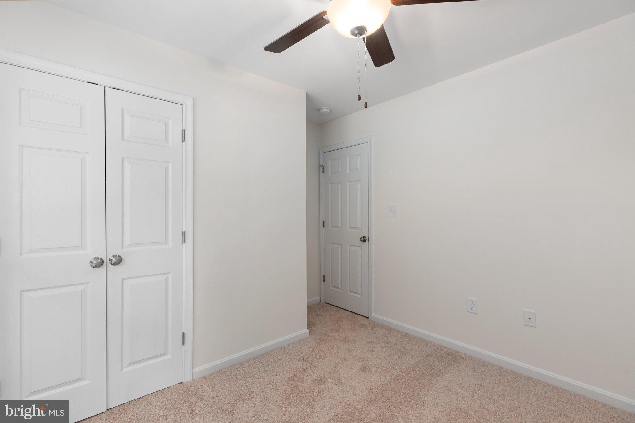 GLEBE HARBOR - Residential