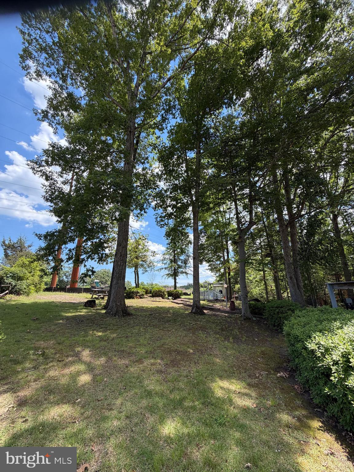 5 GREENRIDGE DRIVE