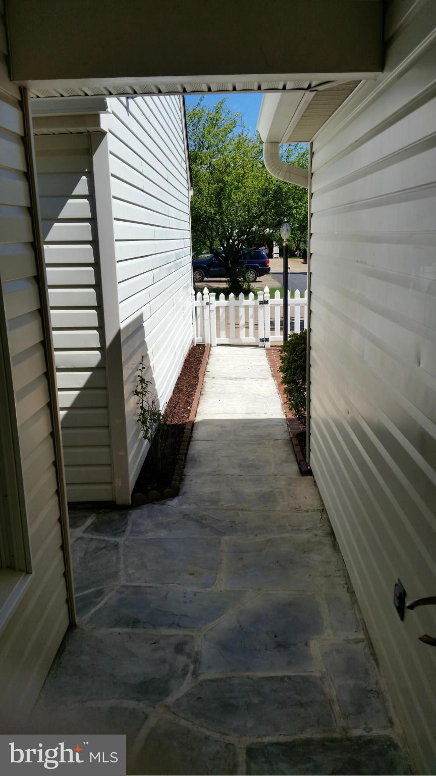 SUMMERLAKE - Residential