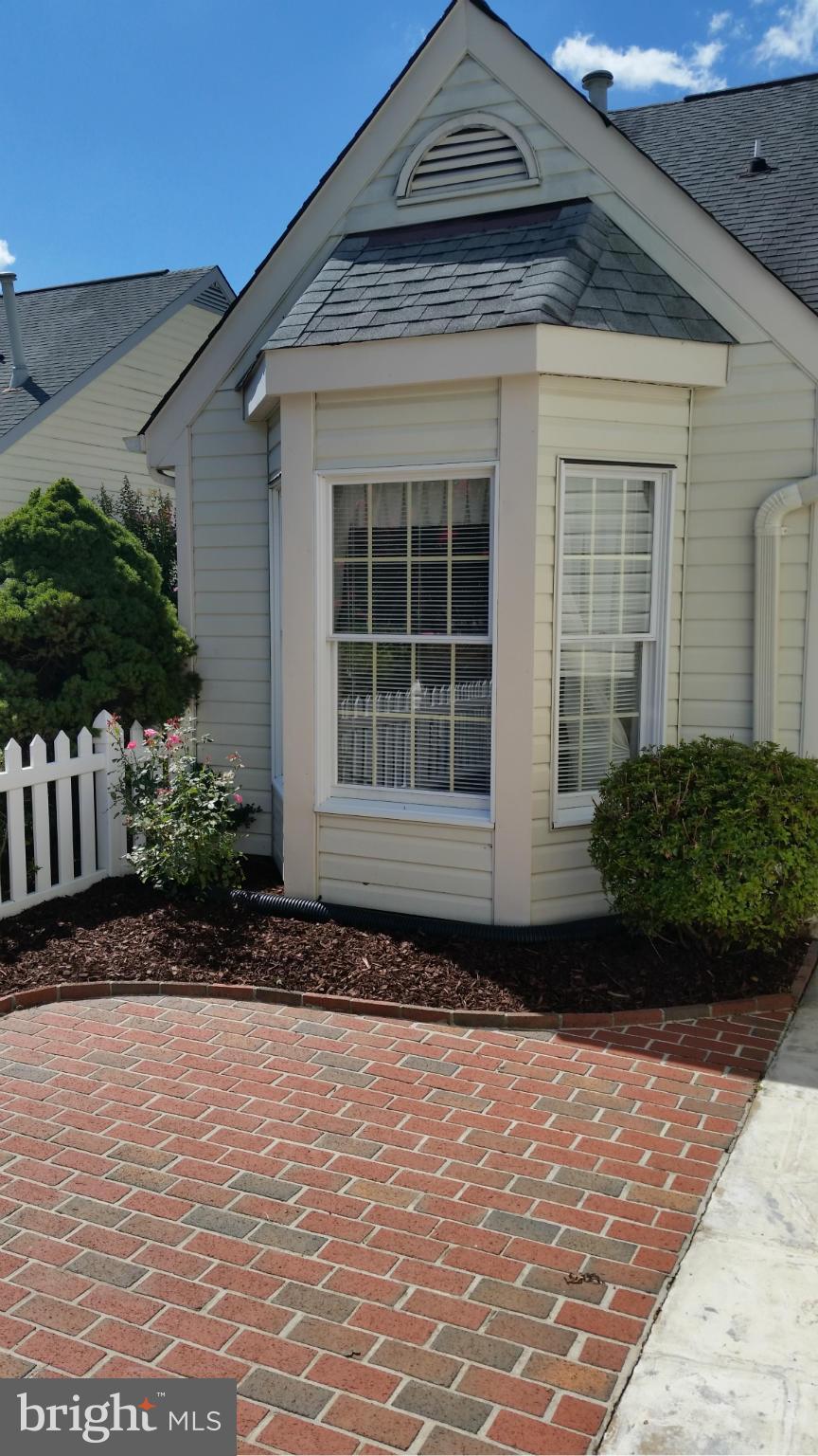 SUMMERLAKE - Residential