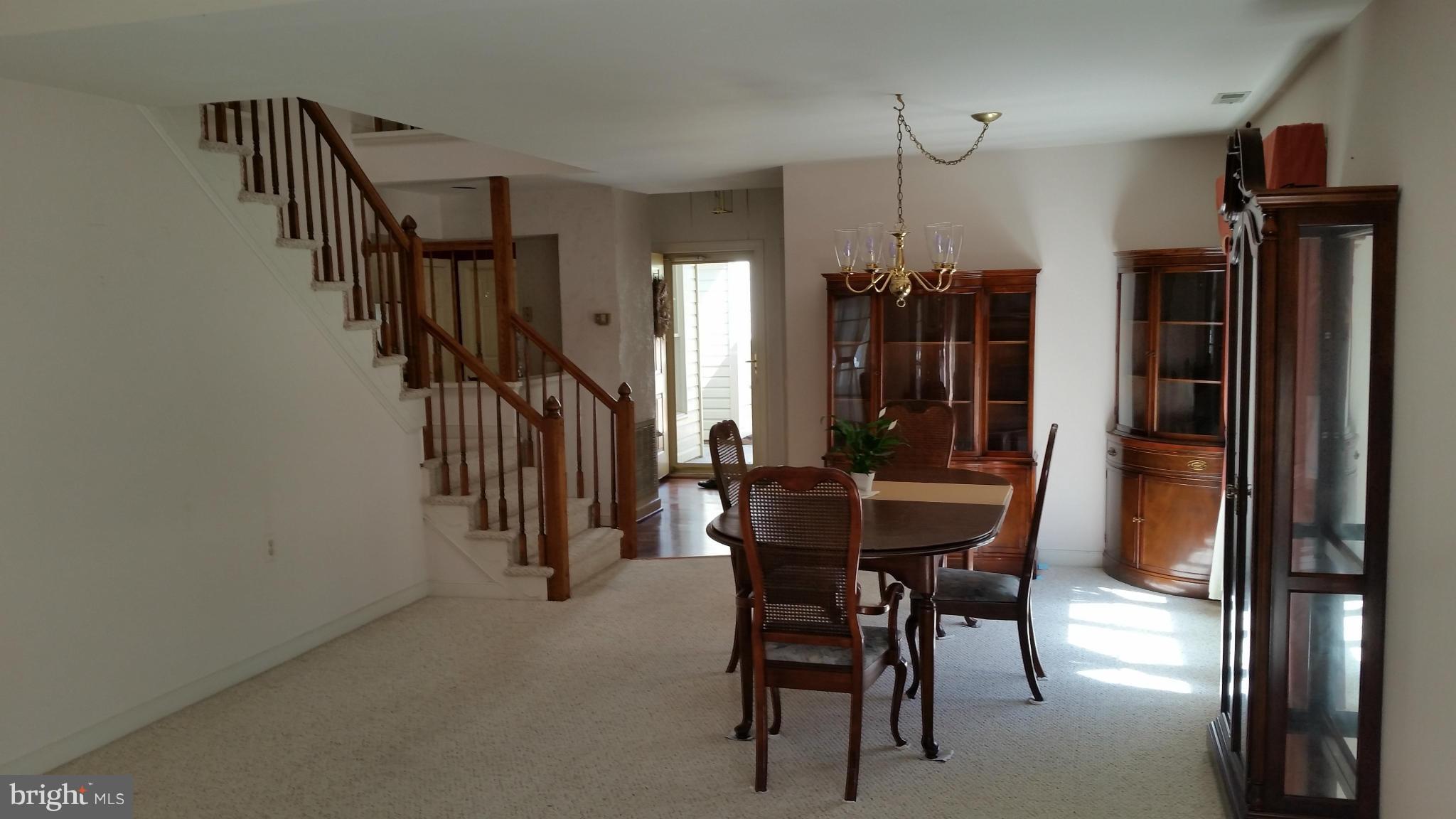 SUMMERLAKE - Residential