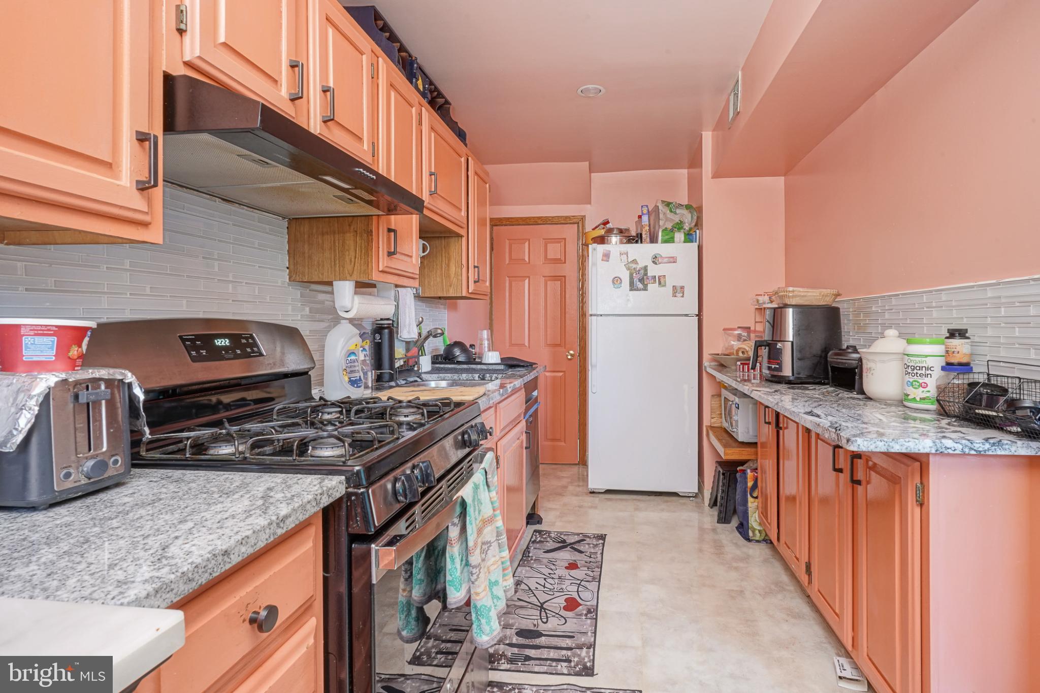 MAYFAIR - Residential