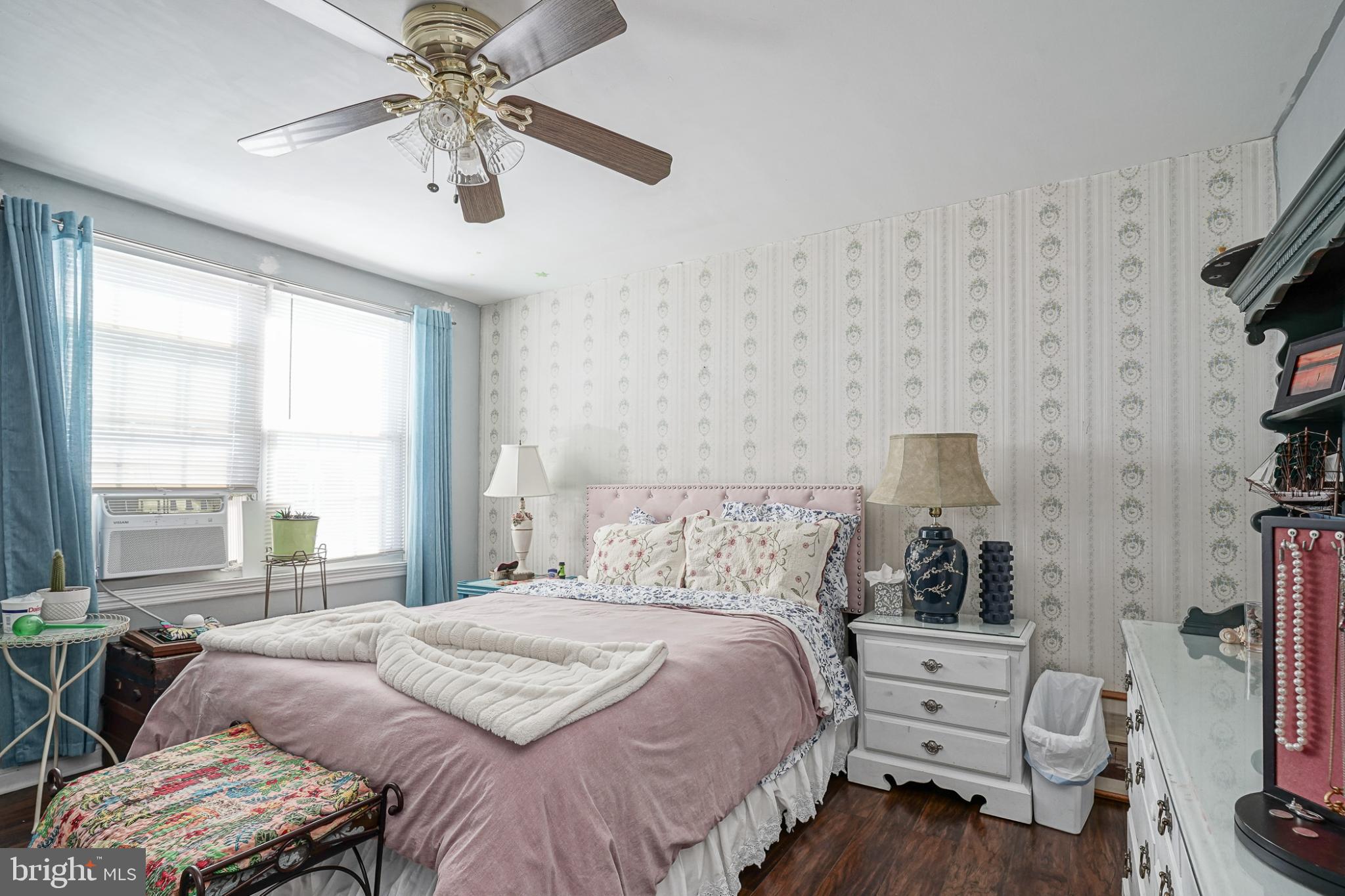 MAYFAIR - Residential