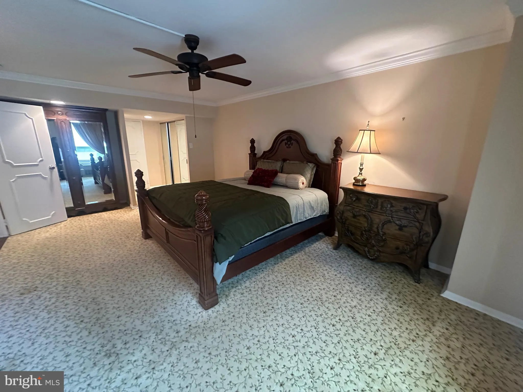 Bala Cynwyd, Pennsylvania 19004, United States, 2 Bedrooms Bedrooms, ,2 BathroomsBathrooms,Residential,Active,229552