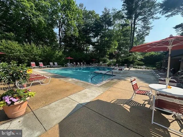 Bala Cynwyd, Pennsylvania 19004, United States, 2 Bedrooms Bedrooms, ,2 BathroomsBathrooms,Residential,Active,229552