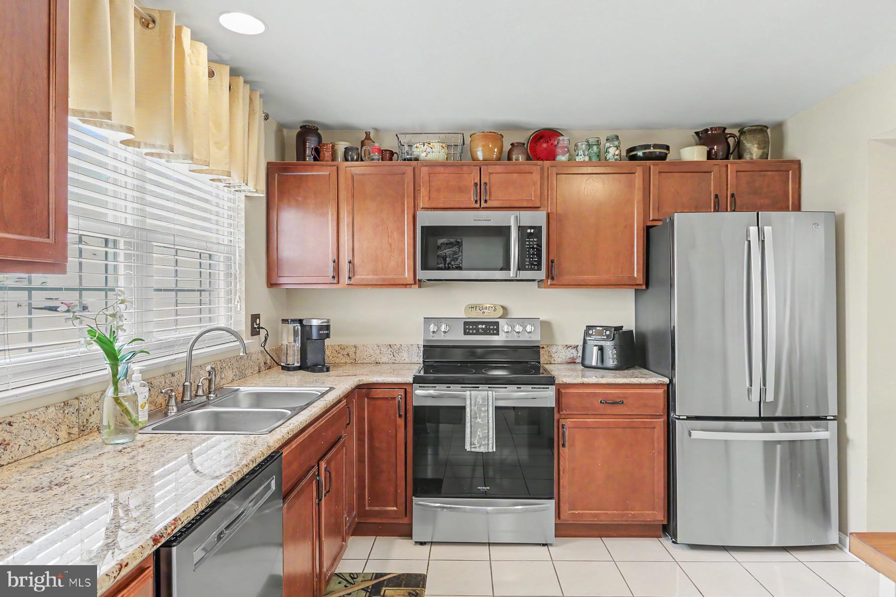 ROCKLEDGE PALMYRA PA - Residential