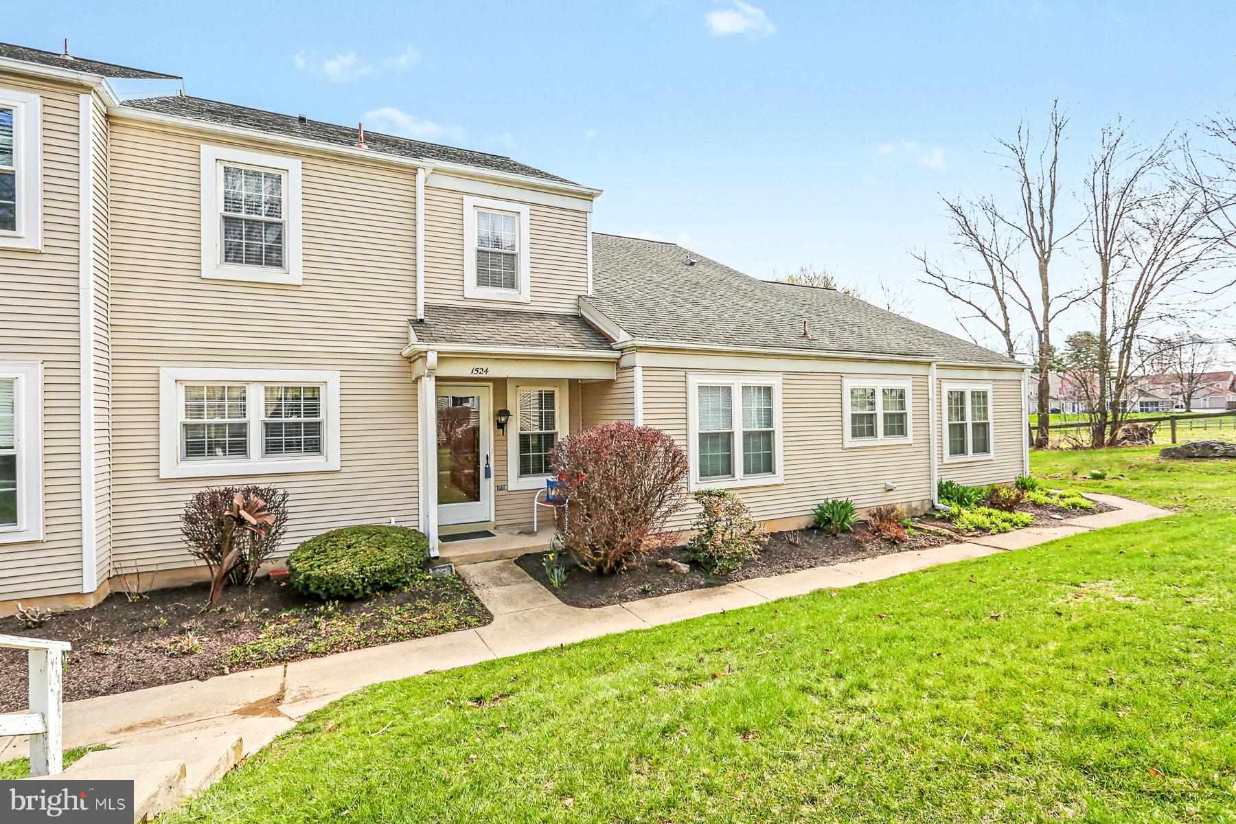 ROCKLEDGE PALMYRA PA - Residential