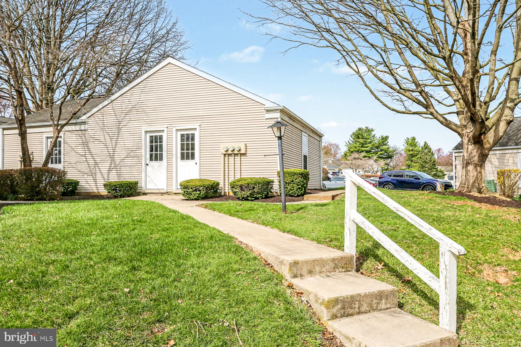 ROCKLEDGE PALMYRA PA - Residential