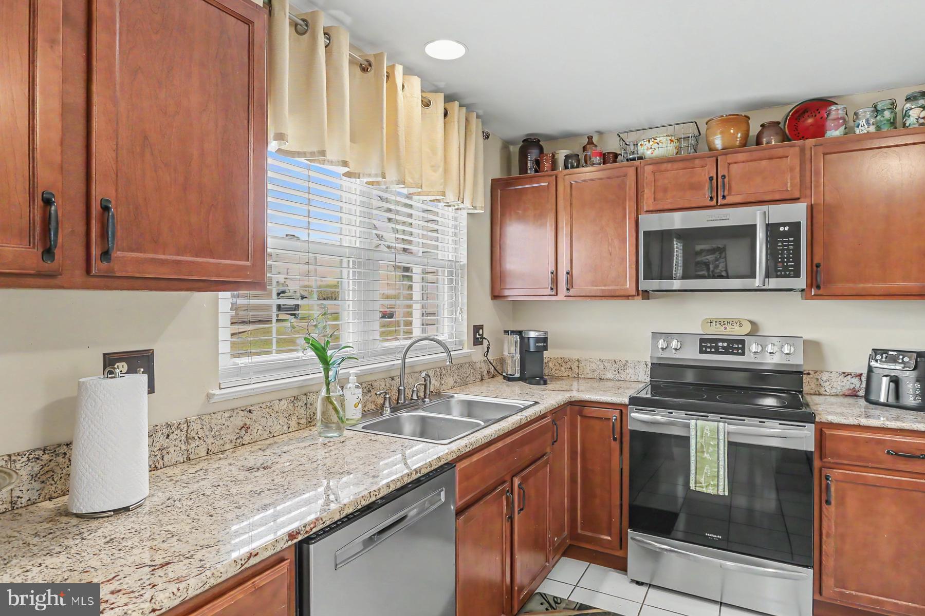 ROCKLEDGE PALMYRA PA - Residential