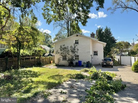 5812 GREENLAWN DRIVE BETHESDA MD 20814
