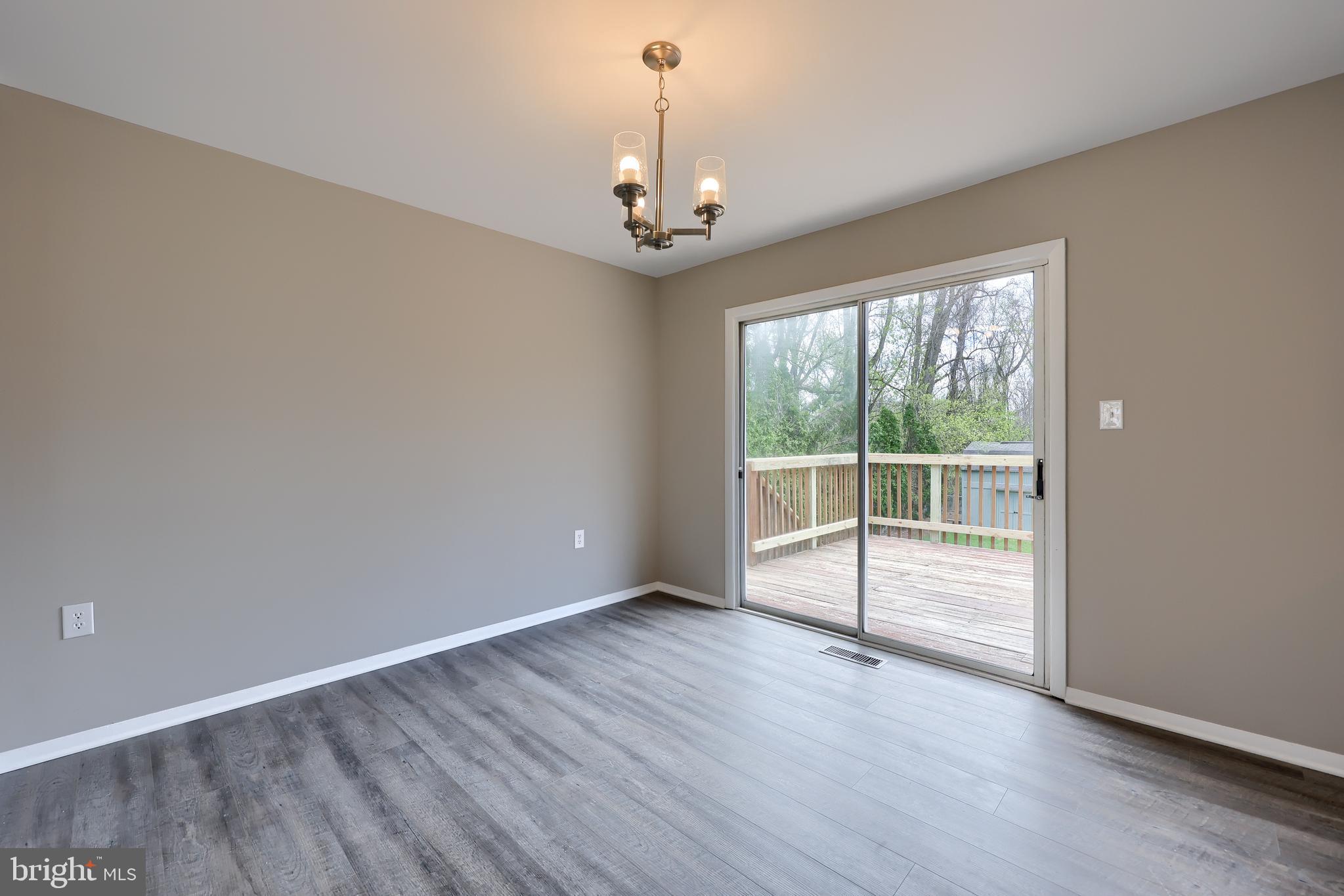 FAIRVIEW - Residential