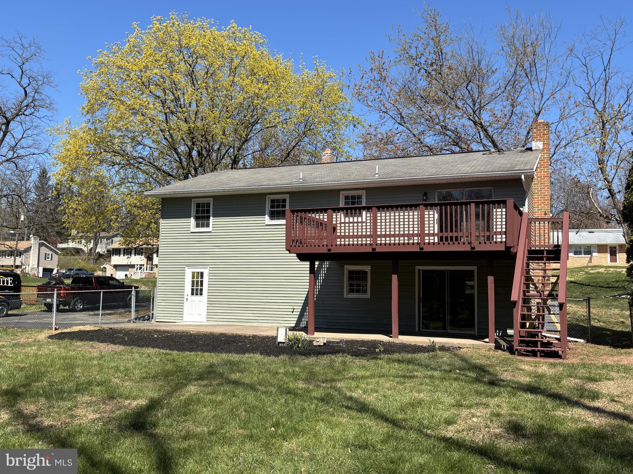 FAIRVIEW - Residential