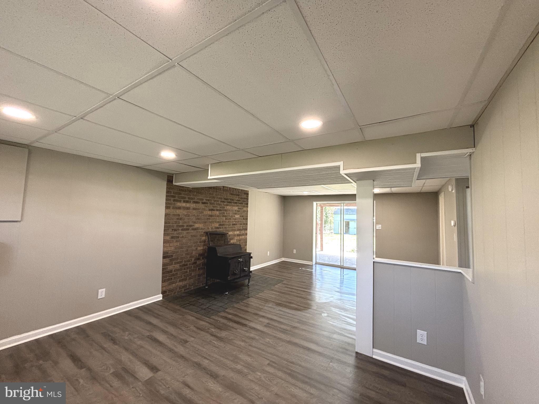 FAIRVIEW - Residential