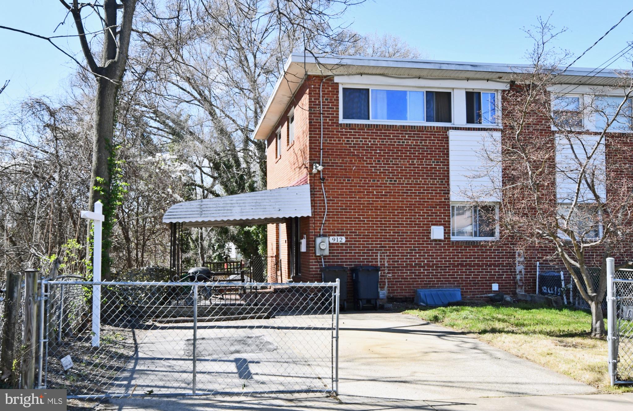 OXON HILL - Residential