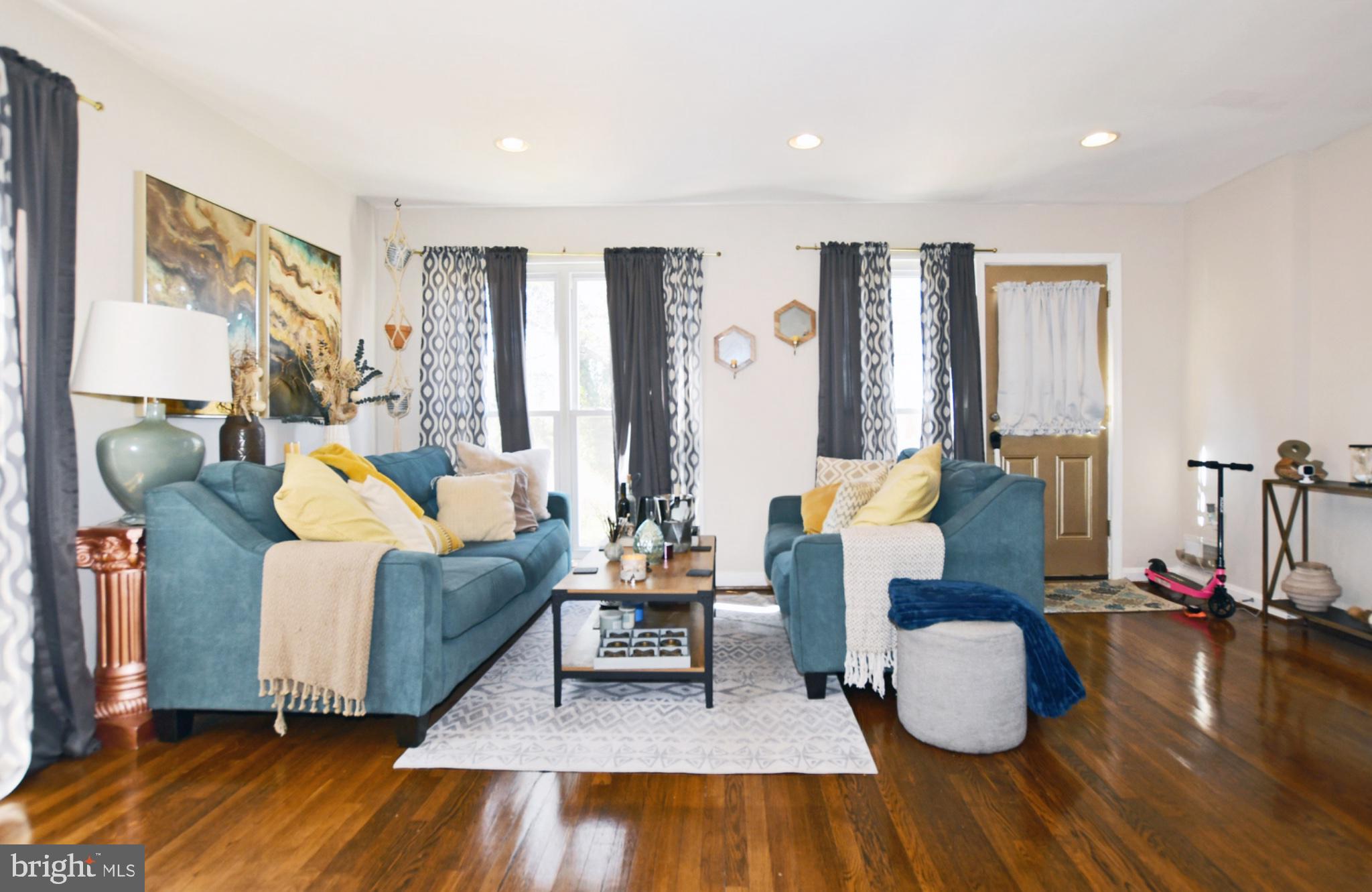 OXON HILL - Residential