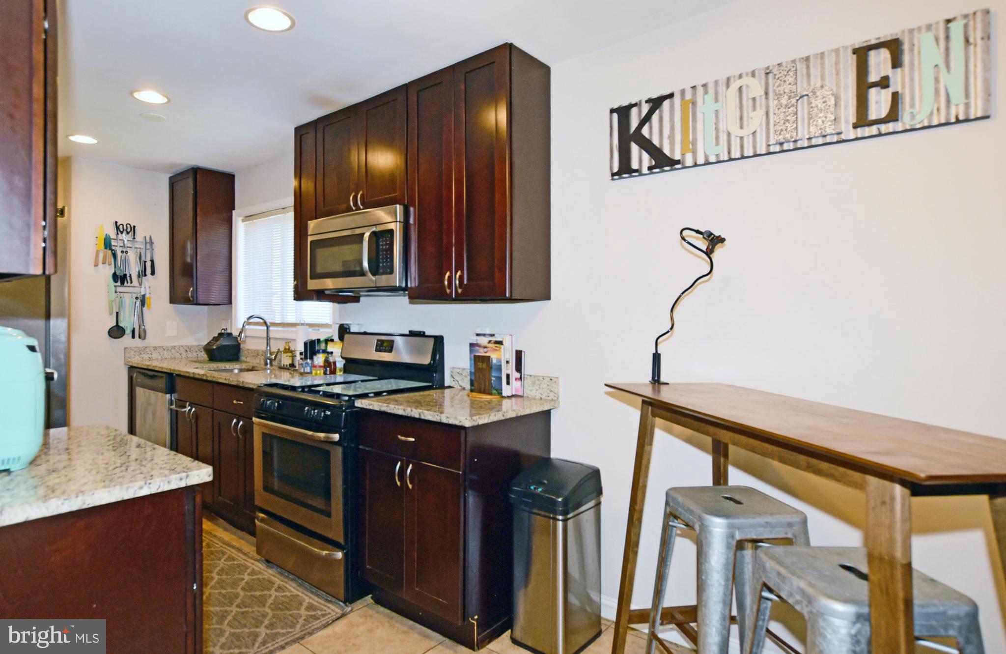 OXON HILL - Residential